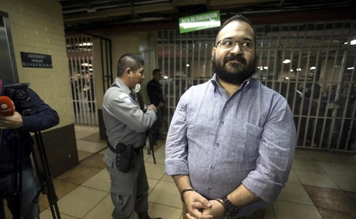 Cumple Javier Duarte su sentencia de 9 años, pero se queda preso por peculado